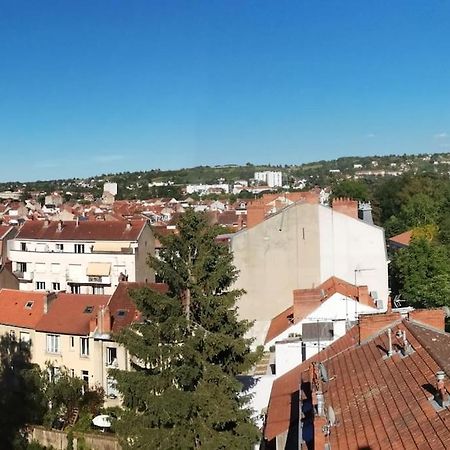 Bel Appartement Au Bord De L'Allier Classe 4* Vichy Esterno foto